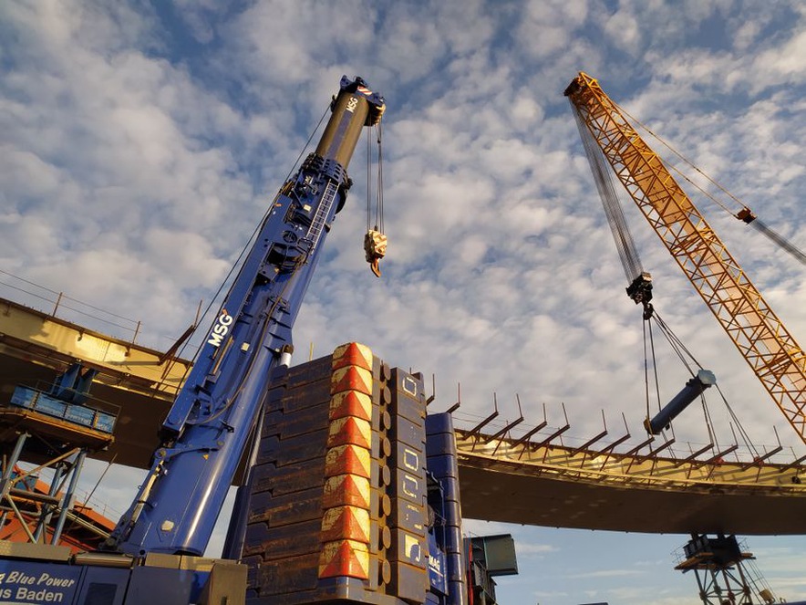 bridge construction incorporating seismic design elements