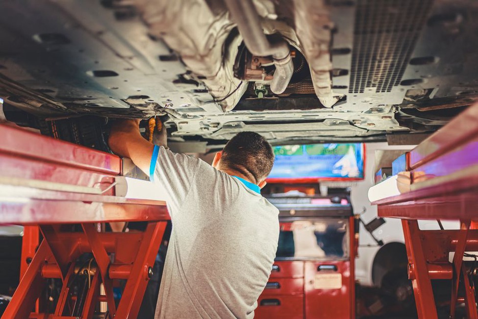 engineers assessing tunnel conditions with diagnostic tools