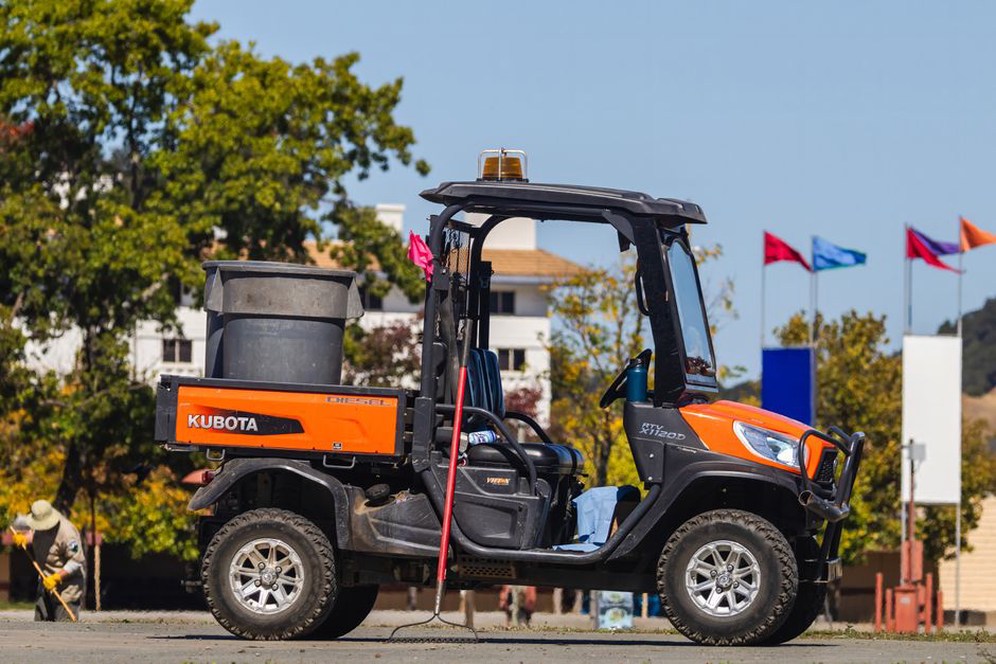 Ground-penetrating radar being used to analyze road conditions