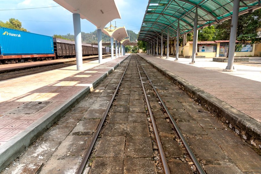 Railway tracks under dynamic load conditions