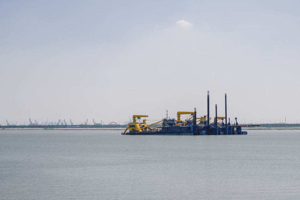 Ground investigation beside a planned bridge foundation