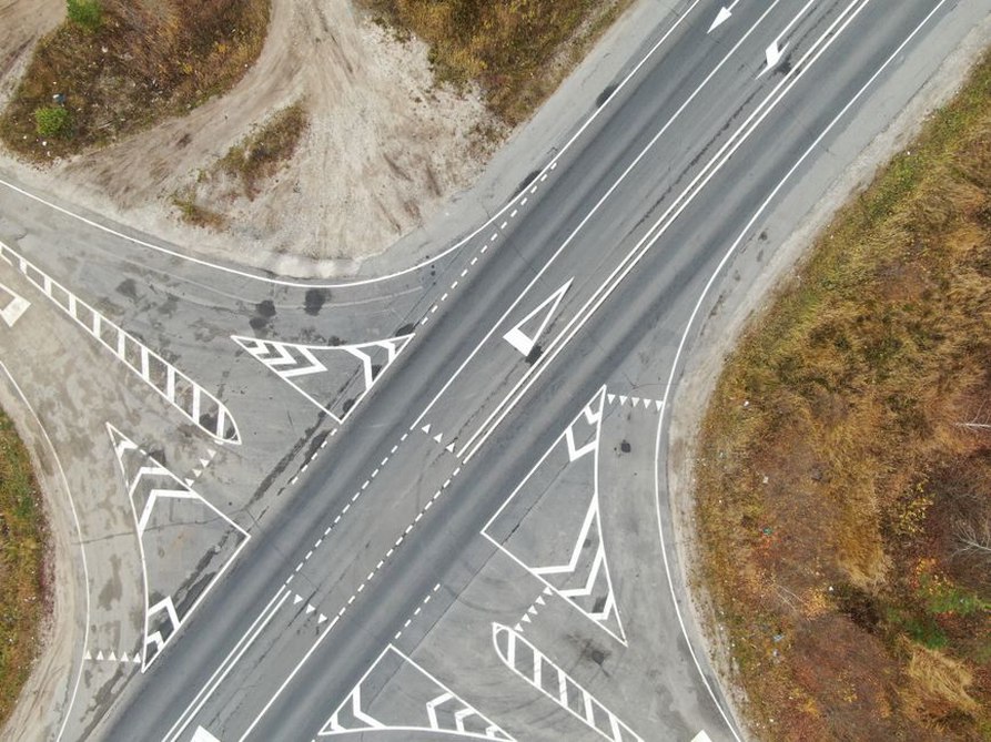 Laser equipment measuring highway surface profile