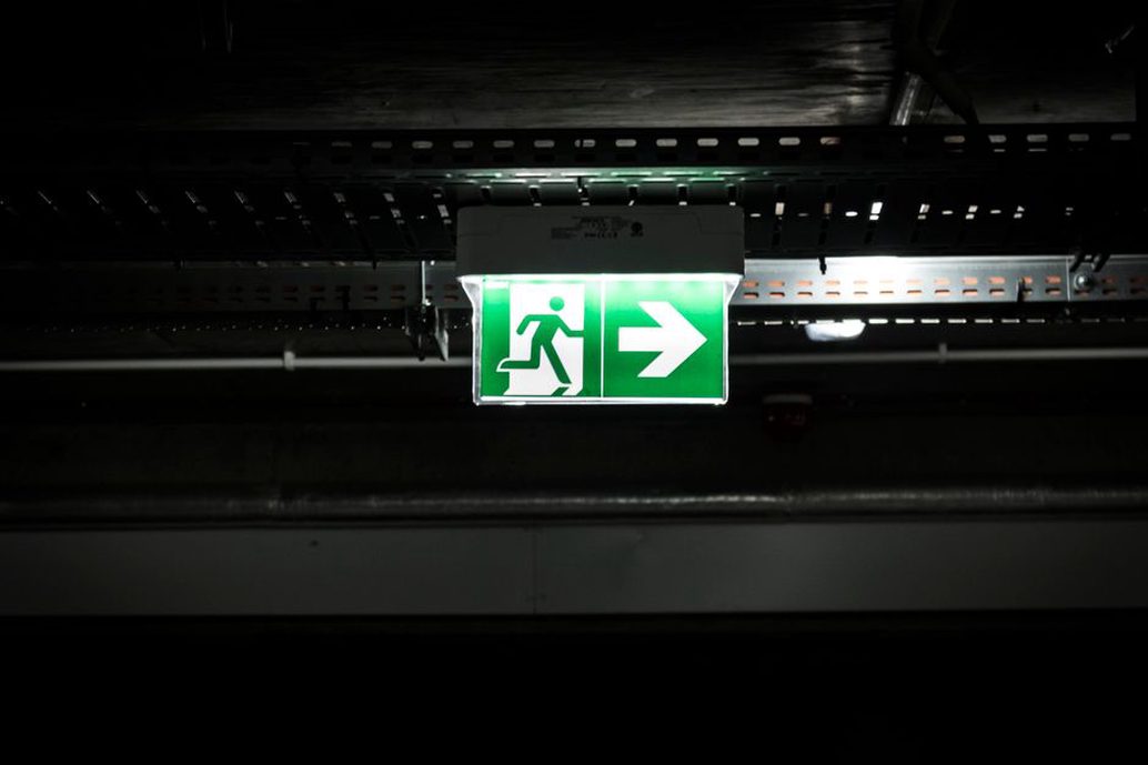 Low-level guidance marks a protected escape route