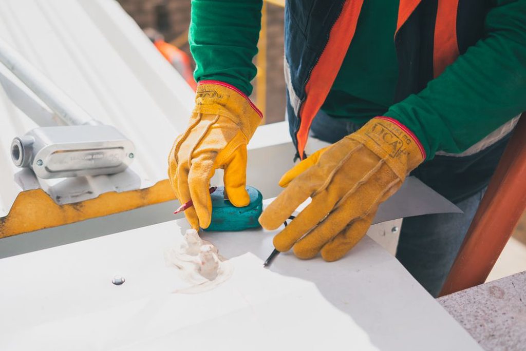 Inspection access affects how a component is specified