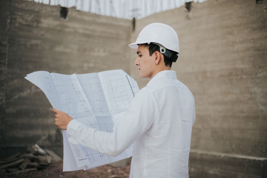 Inspection notes beside a marked bridge diagram