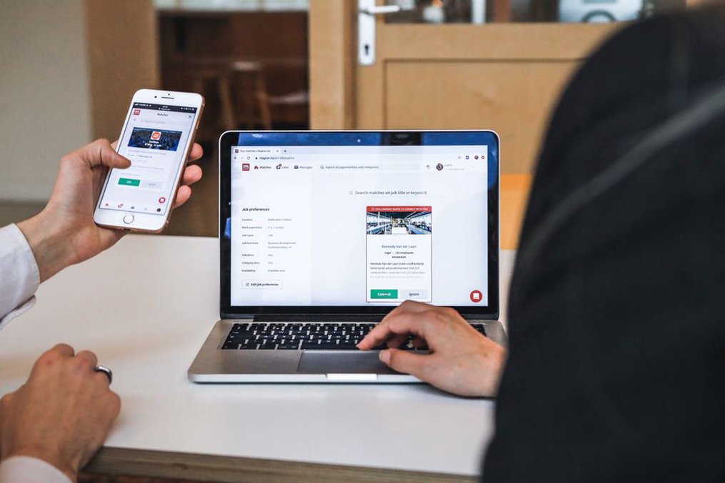 Comparing technical page layouts across two screen sizes