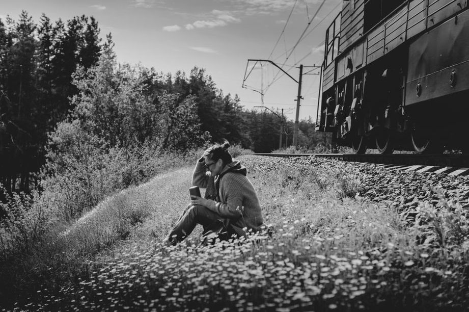 Field measurements beside a railway embankment